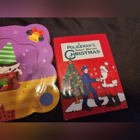 2 Baby Christmas Books. LIKE NEW.‎ Babies love ❤️ Christmas, Police Christmas - Picture 2 of 5